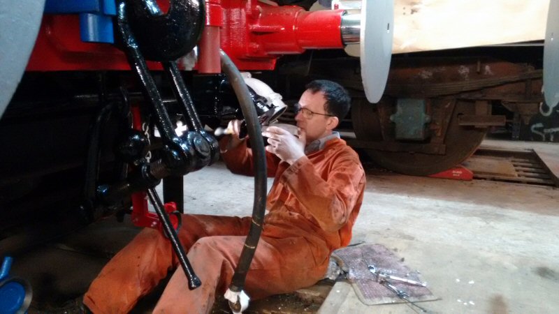 Class 127: Fitting a jumper lid